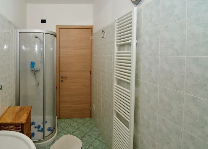 Al Sole Apartman Caprino Veronese